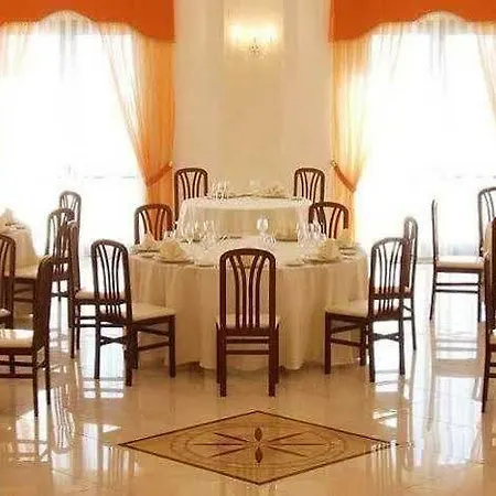 Felici Park Guest house *