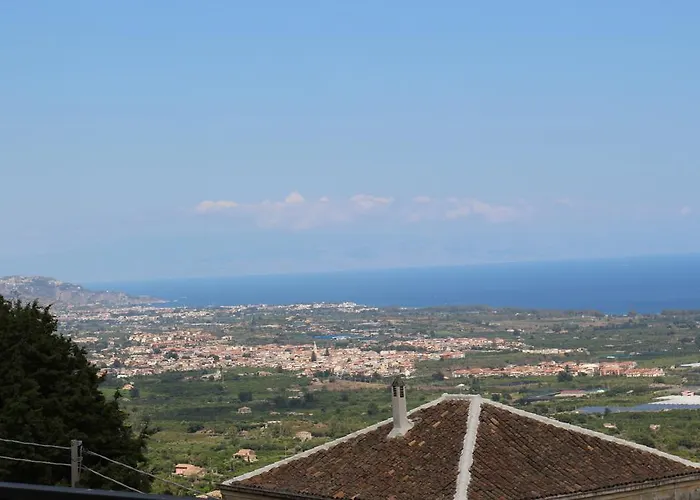 Felici Park Guest house *