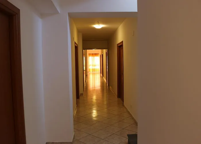 Felici Park Guest house *
